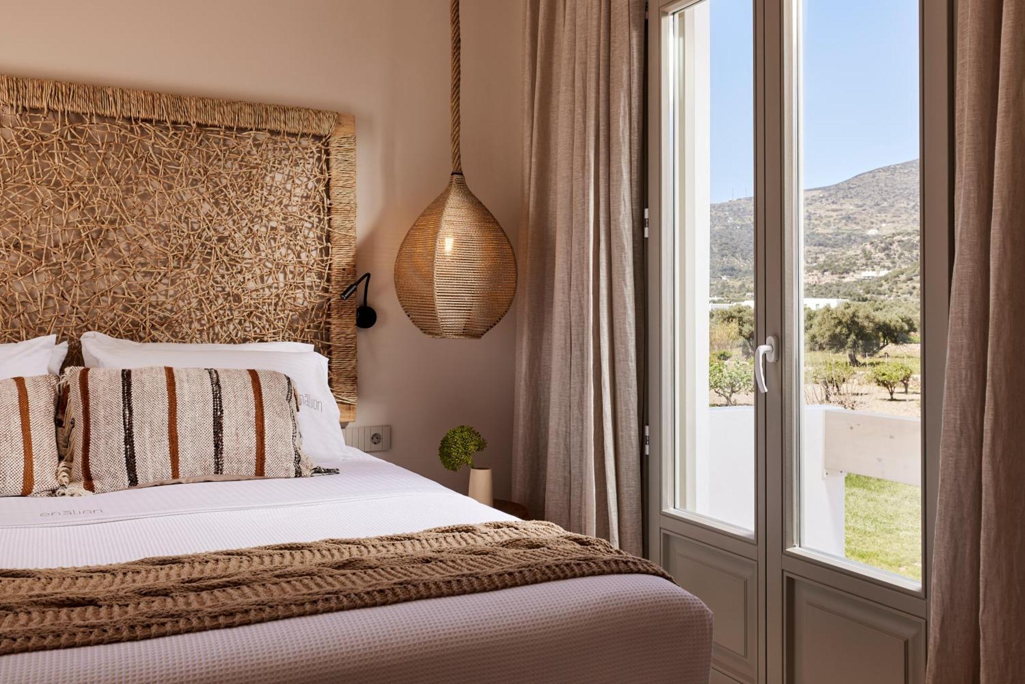 Platis Gialos  Enalion Suites Sifnos חדר תמונה